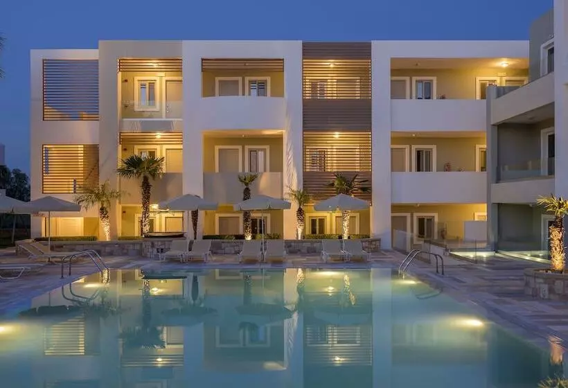 ホテル Mythos Suites