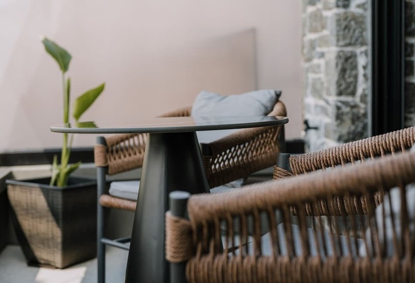 Hotel Opal Executive Suites