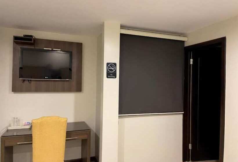 Отель Patrimonio