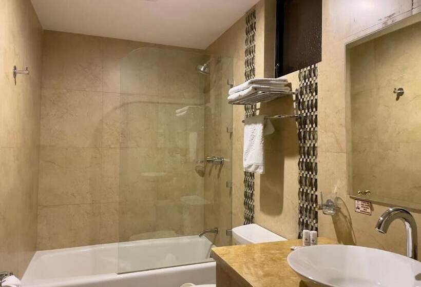 Отель Patrimonio