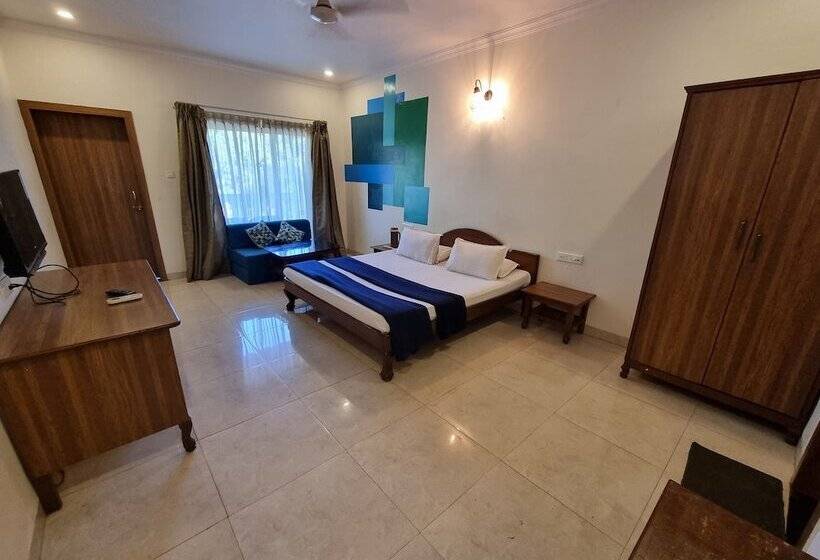 Hotelli Rishikesh Resort Lonavala