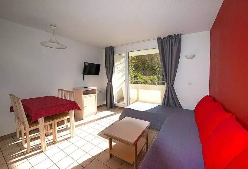 Hotelli Terres De France Résidence Les Silènes