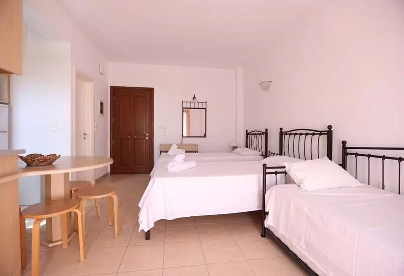 Hotelli Seaside Gialova