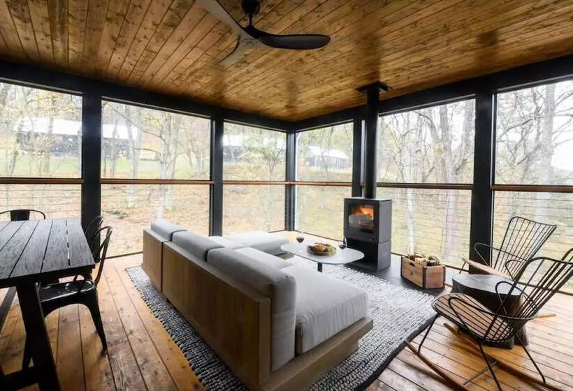 ホテル Southall Farm & Inn