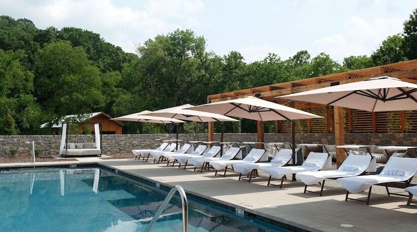 ホテル Southall Farm & Inn