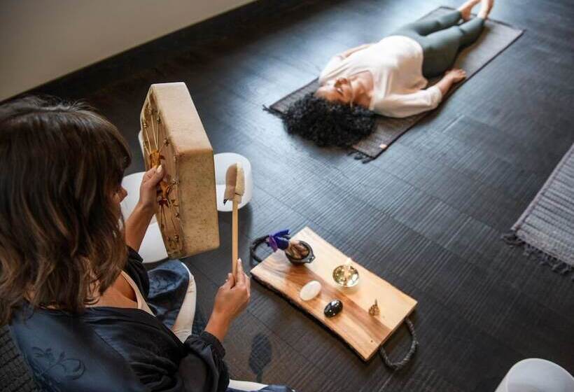 ホテル Southall Farm & Inn