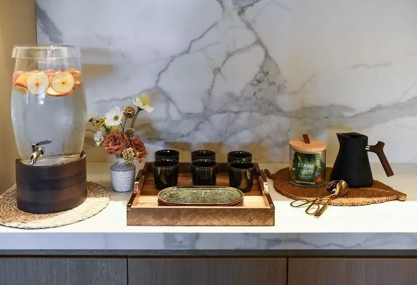 ホテル Southall Farm & Inn