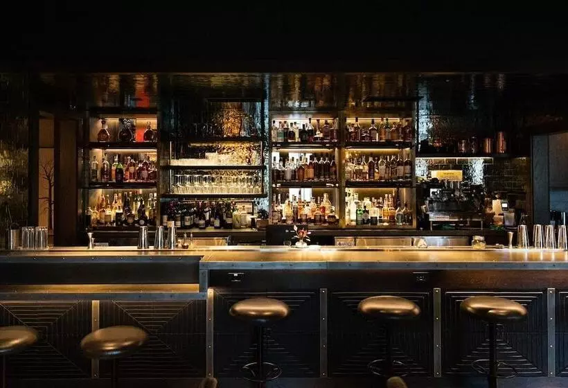 ホテル Southall Farm & Inn