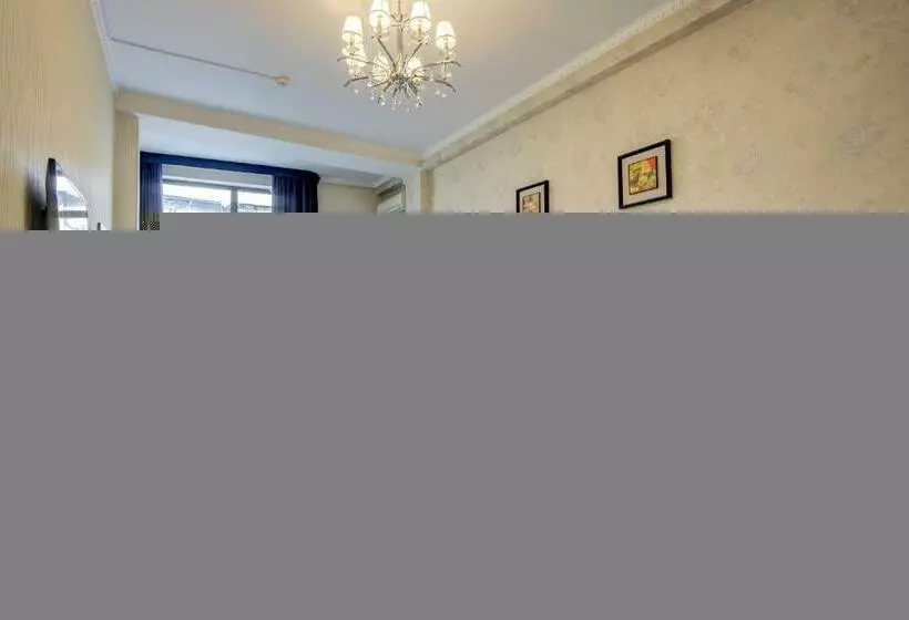 هتل Touristan Bishkek