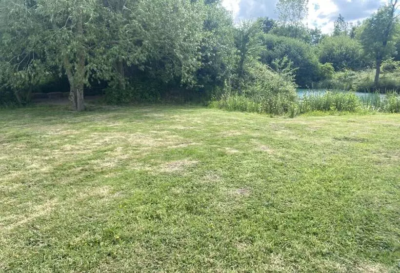 Luxury Pod Cabin In Beautiful Surroundings Wrexham