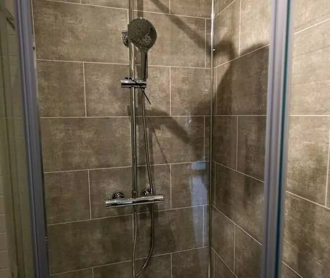 Luxury Pod Cabin In Beautiful Surroundings Wrexham