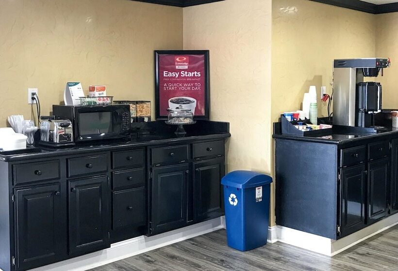 Мотель Milan Inn & Suites