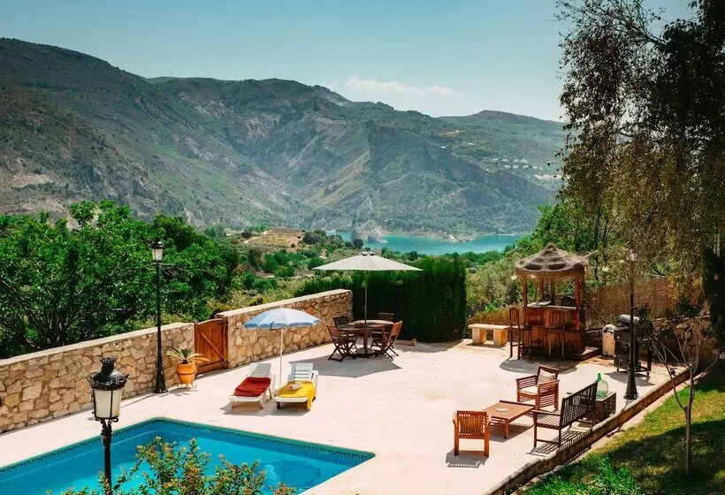 Majatalo Casa Rural Alba Montis