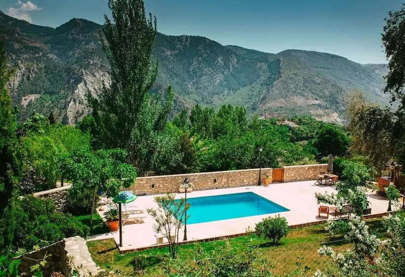 Majatalo Casa Rural Alba Montis