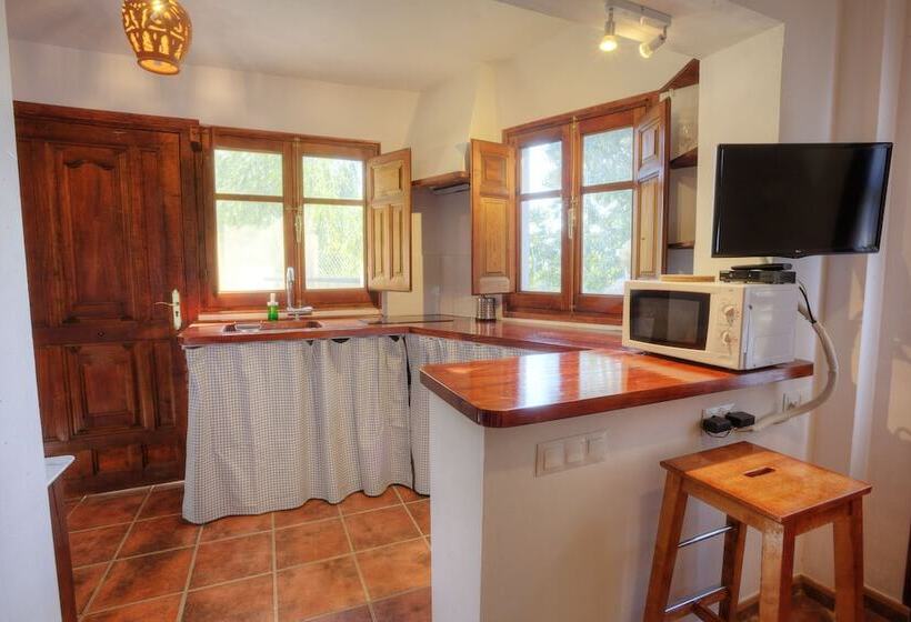 پانسیون Casa Rural Alba Montis