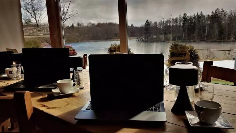 ペンション Okrągłe Resort Ski & Safari