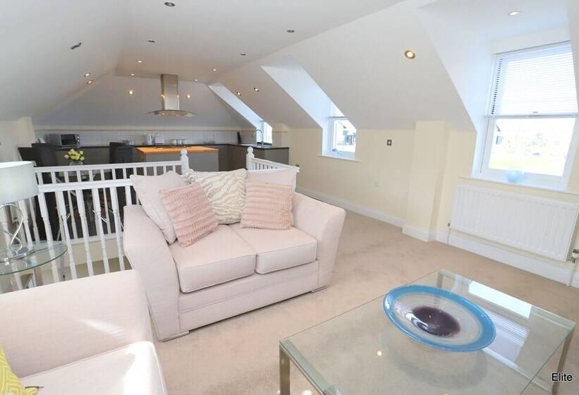 דירת נופש Beautiful 2 Bed Sea Front House In Seaham
