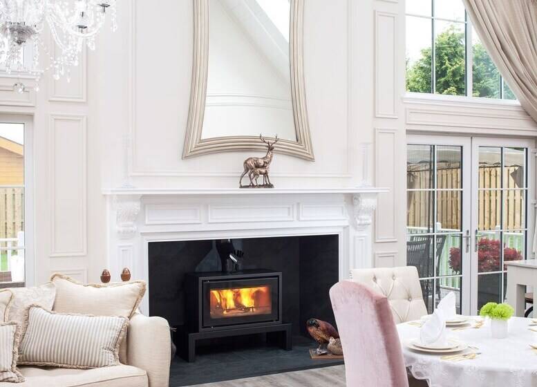 דירת נופש Beautiful 3 Bed Country House In Lossiemouth