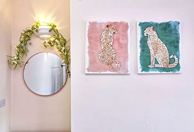 Residenssi Big 3bed 2bath House Tropical Oasis Pet Friendly!