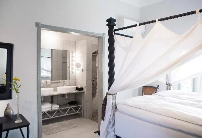 Rooftop Boutique Hotel Adults Only