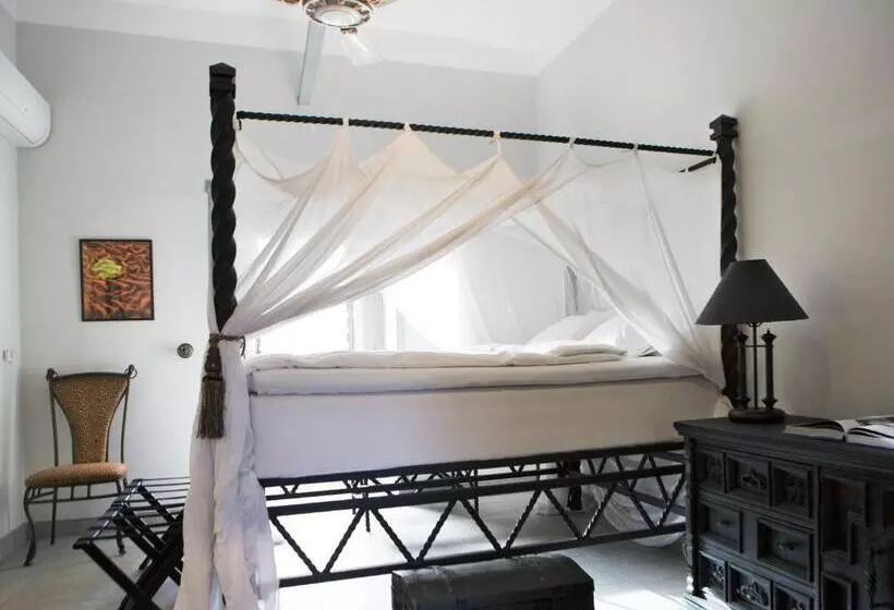 Rooftop Boutique Hotel Adults Only