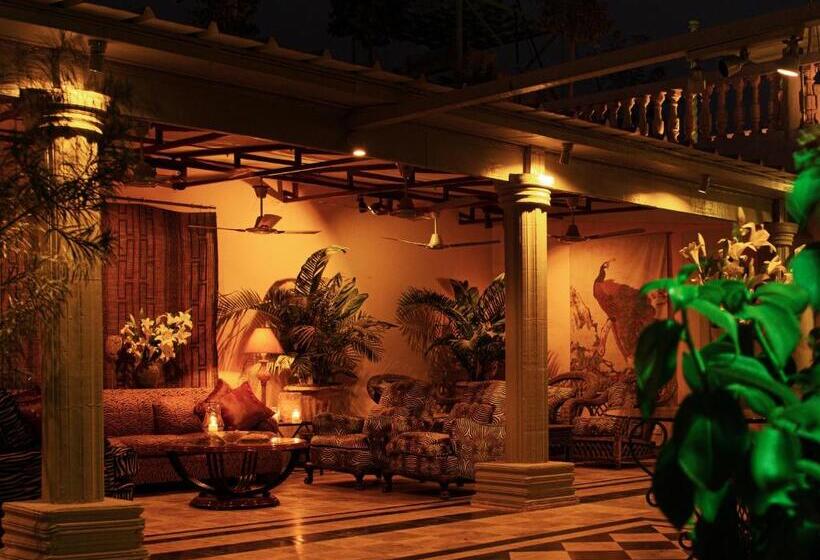 Rooftop Boutique Hotel Adults Only