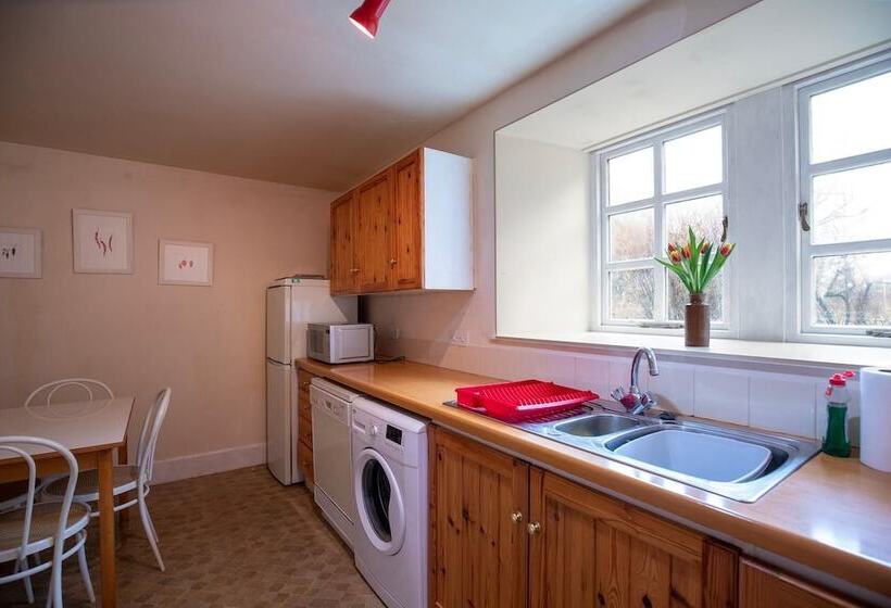 Traditional & Homely 2bd Cottage In Kemnay