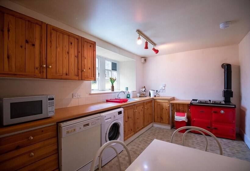 Traditional & Homely 2bd Cottage In Kemnay