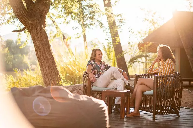 هتل Omarunga Epupafalls Camp