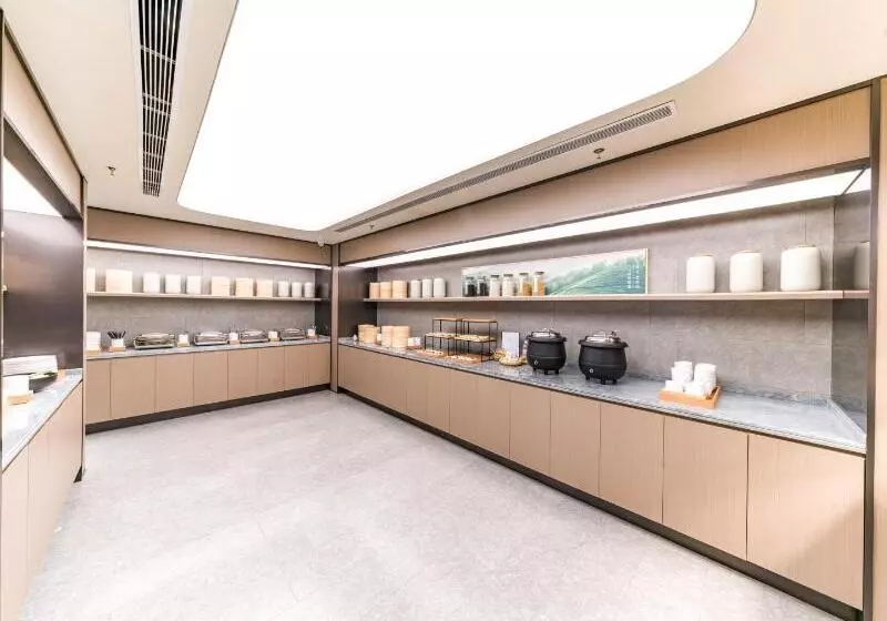 Ji Hotel Tonghua Railway Station Plaza