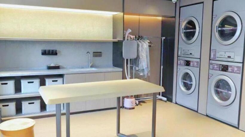 Ji Hotel Tonghua Railway Station Plaza