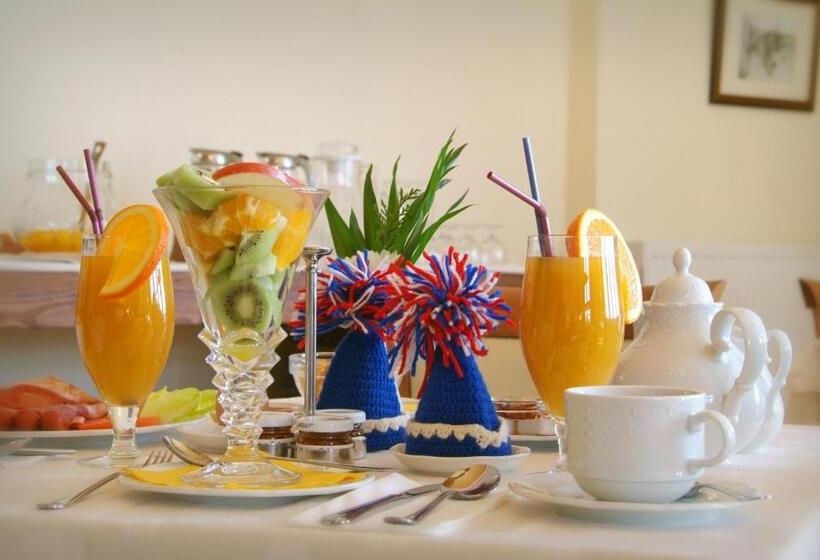 Alpen House Hotel & Suites