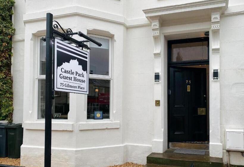 Aamiaismajoitus (B&B) Castle Park Guest House