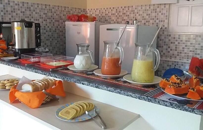 مسافرخانه Pousada Sol De Porto