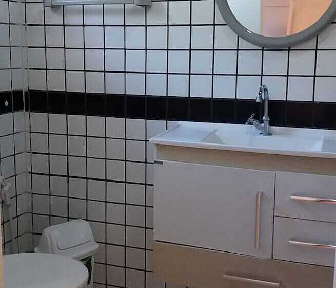 مسافرخانه Pousada Sol De Porto