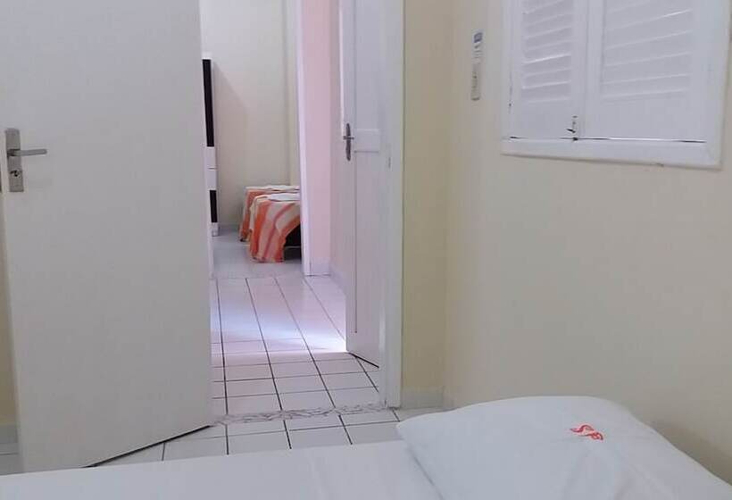 مسافرخانه Pousada Sol De Porto