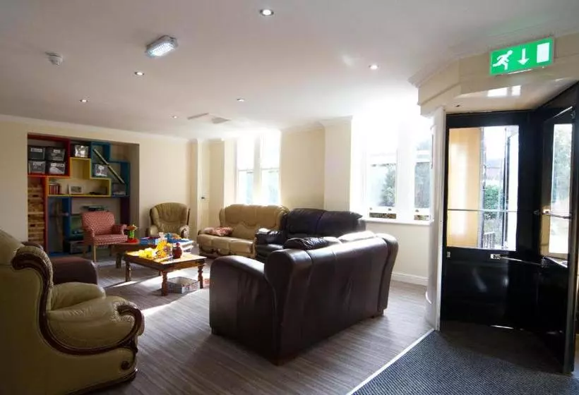 ホテル Alton Castle Centre Hostel