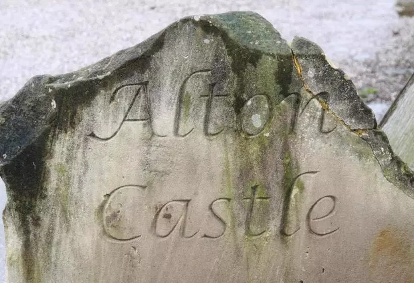 ホテル Alton Castle Centre Hostel