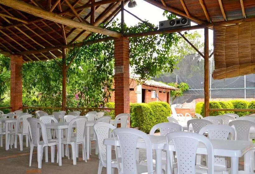 ホテル Campestre Umpala