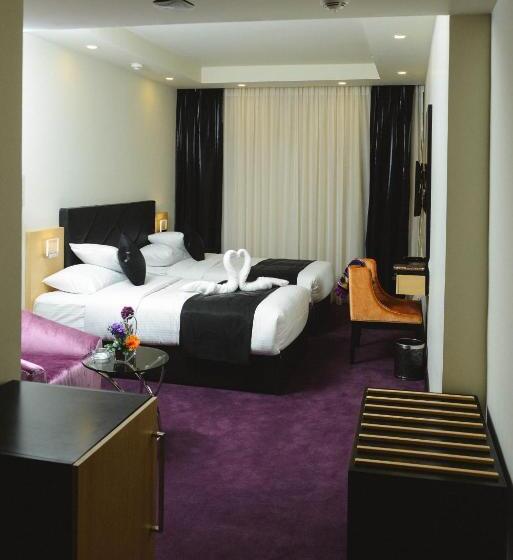 هتل Eastern Al Montazah