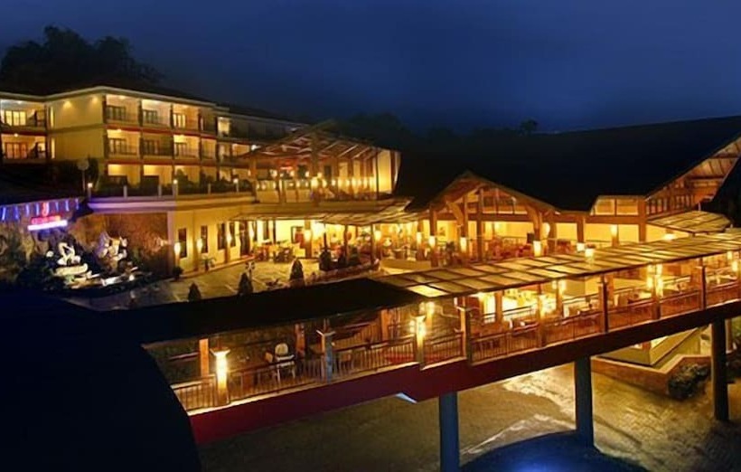 Grand Ussu Hotel & Convention