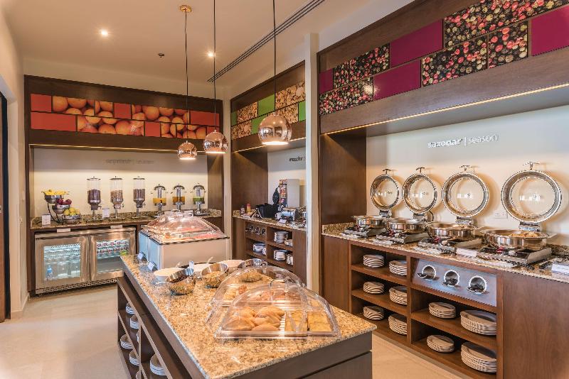 ホテル Hampton Inn & Suites By Hilton Salamanca Bajio