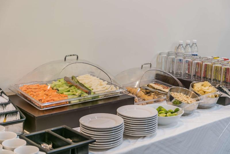 ホテル Hampton Inn & Suites By Hilton Salamanca Bajio