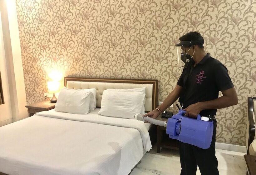 בית מלון כפרי Leela Grande