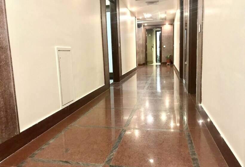 בית מלון כפרי Leela Grande