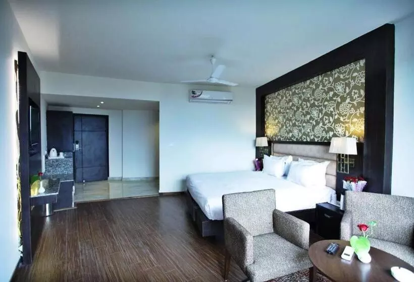Lemon Tree Hotel, Katra