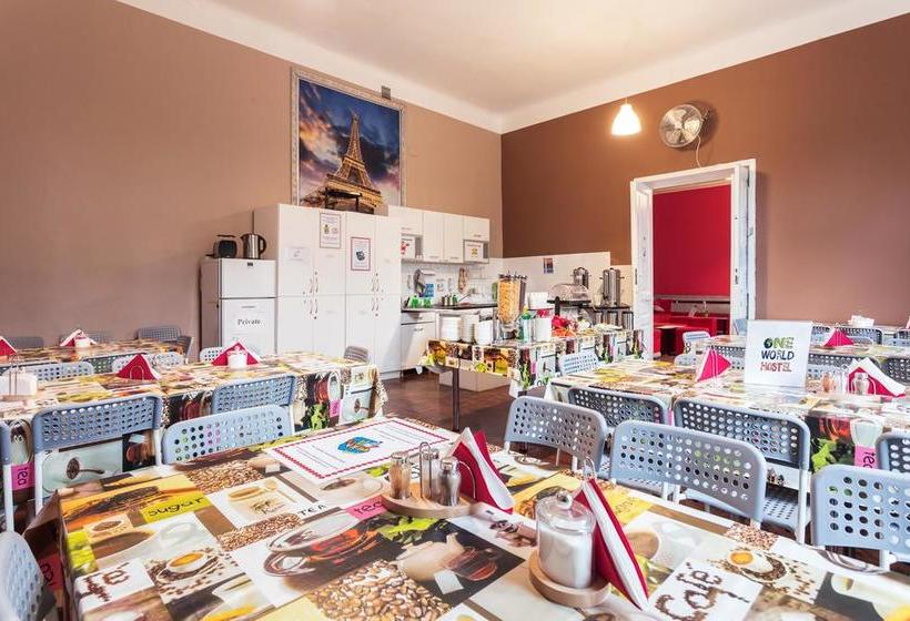 One World Hostel Kraków