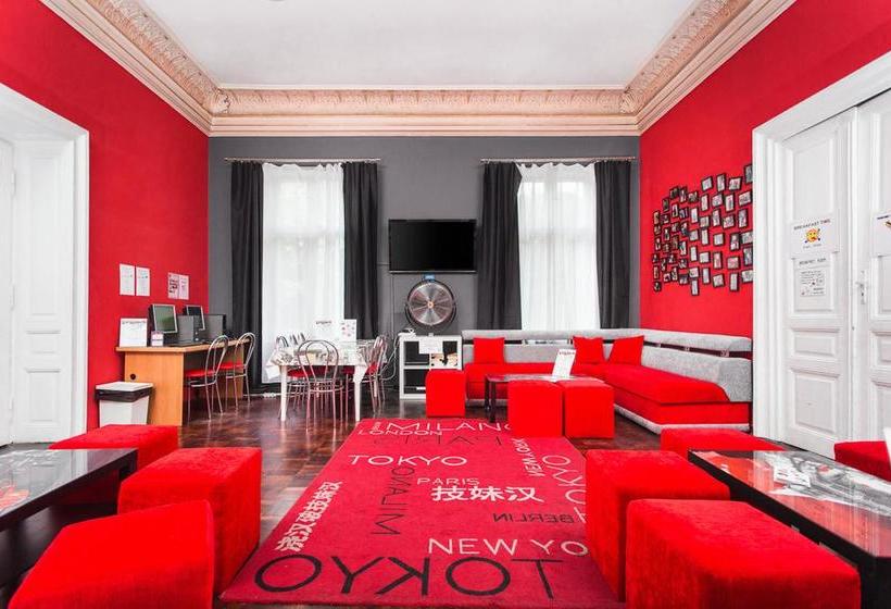 One World Hostel Kraków