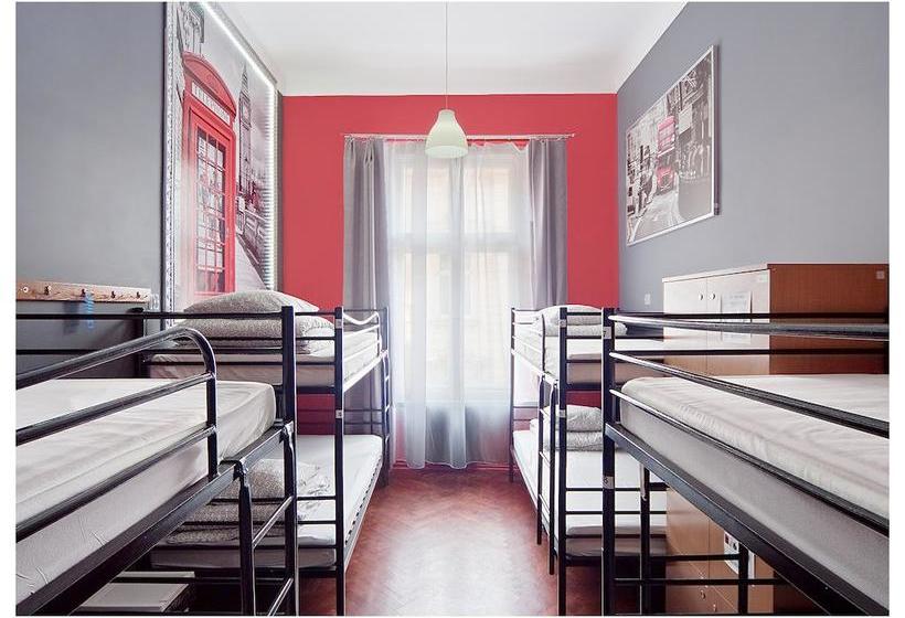 One World Hostel Kraków