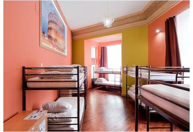One World Hostel Kraków